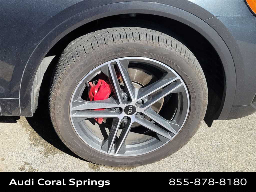 Thumbnail: 2025 Audi Q5 - 16