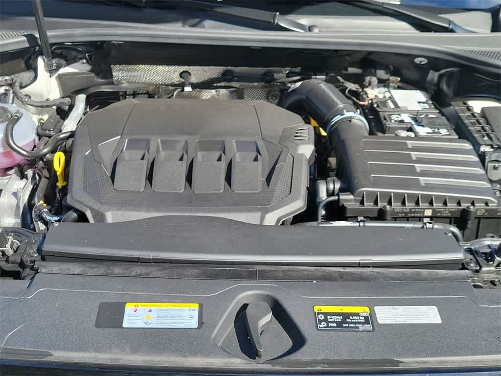 Thumbnail: 2025 Audi Q3 - 9