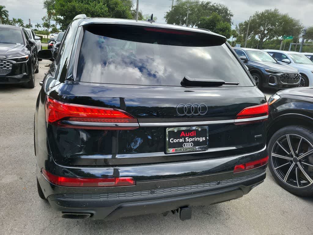 Thumbnail: 2026 Audi Q7 - 3