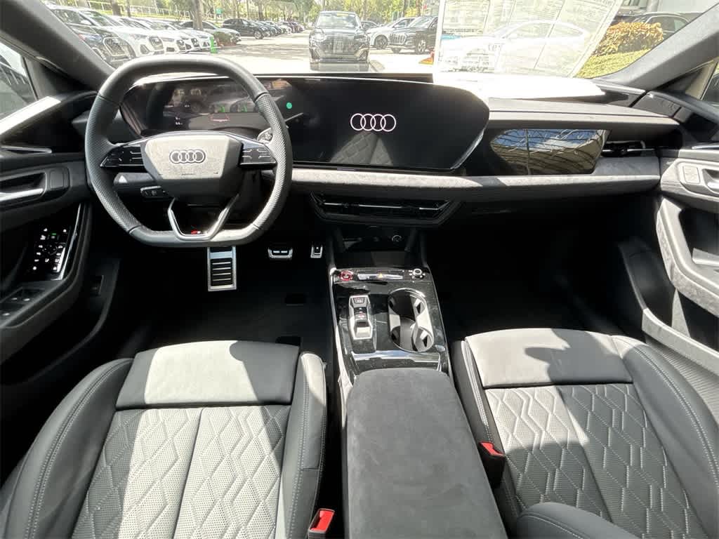 Thumbnail: 2025 Audi e-tron S - 10
