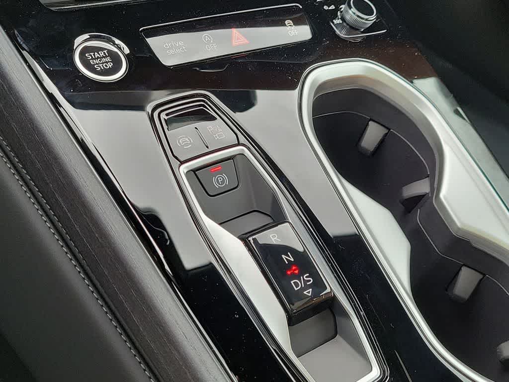 Thumbnail: 2026 Audi A6 - 25