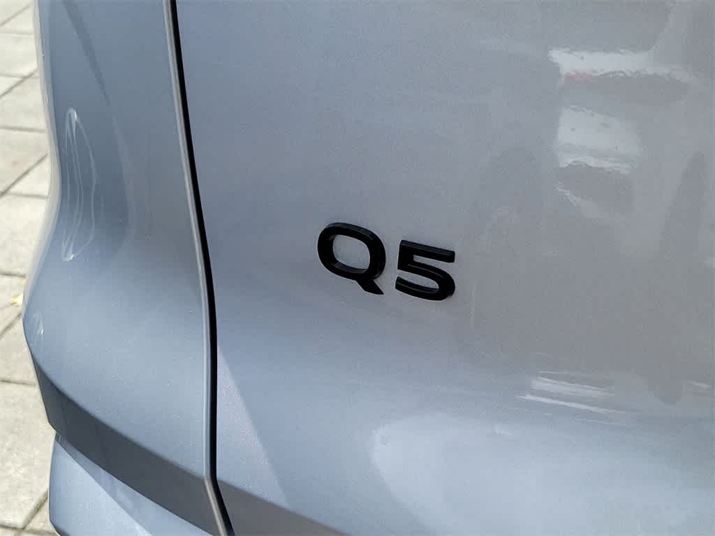 Thumbnail: 2025 Audi Q5 - 7