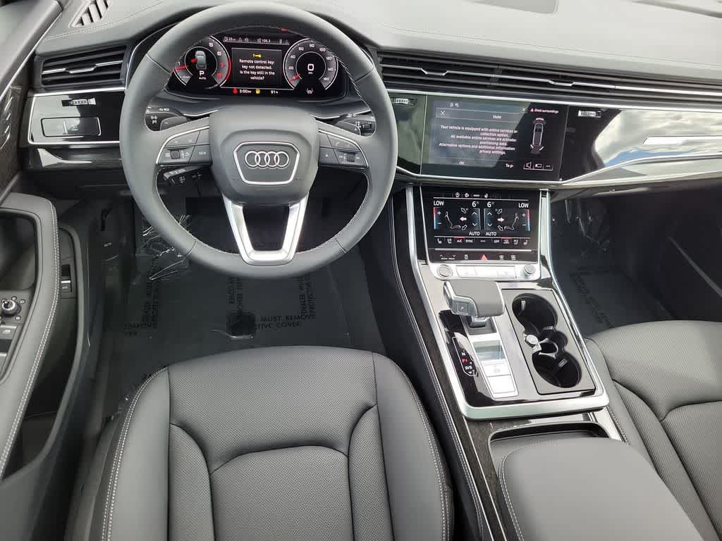 Thumbnail: 2026 Audi Q7 - 10