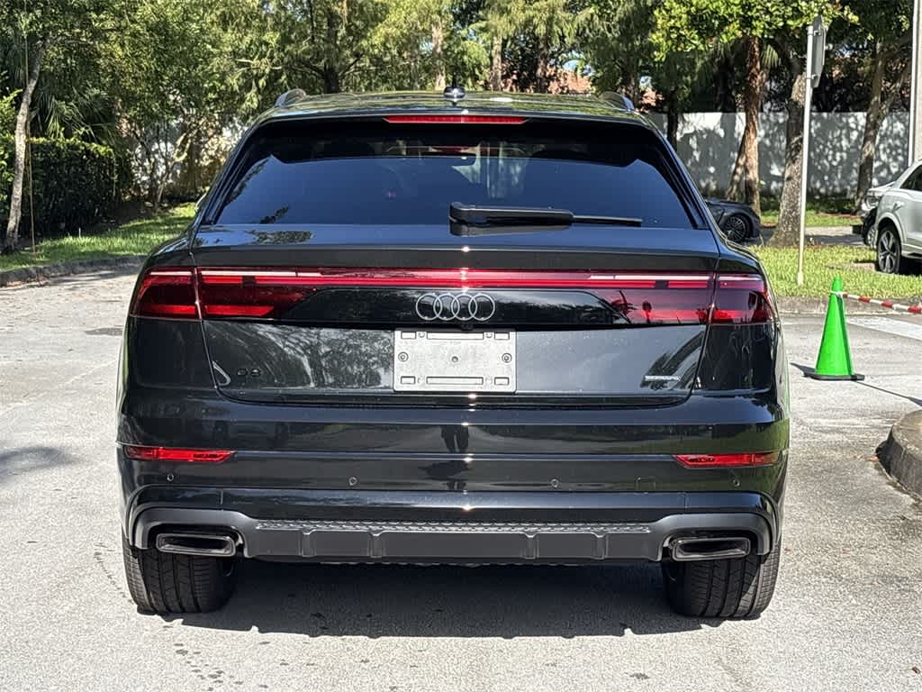 Thumbnail: 2025 Audi Q8 - 19