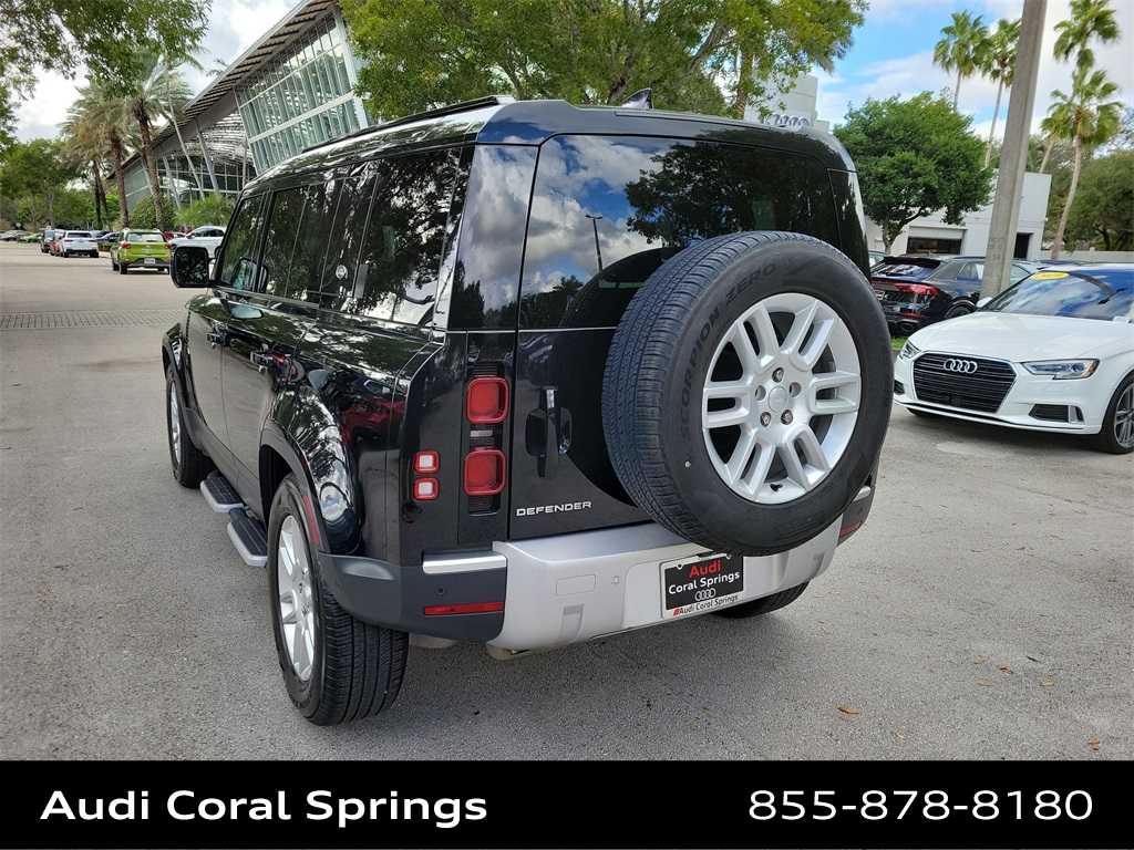 Thumbnail: 2023 Land Rover Defender - 6