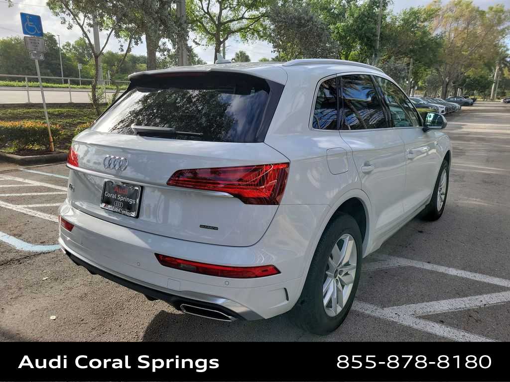 Thumbnail: 2023 Audi Q5 - 8