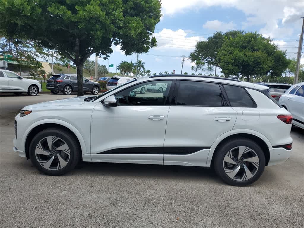 2025 Audi Q6 e-tron Premium Plus 11