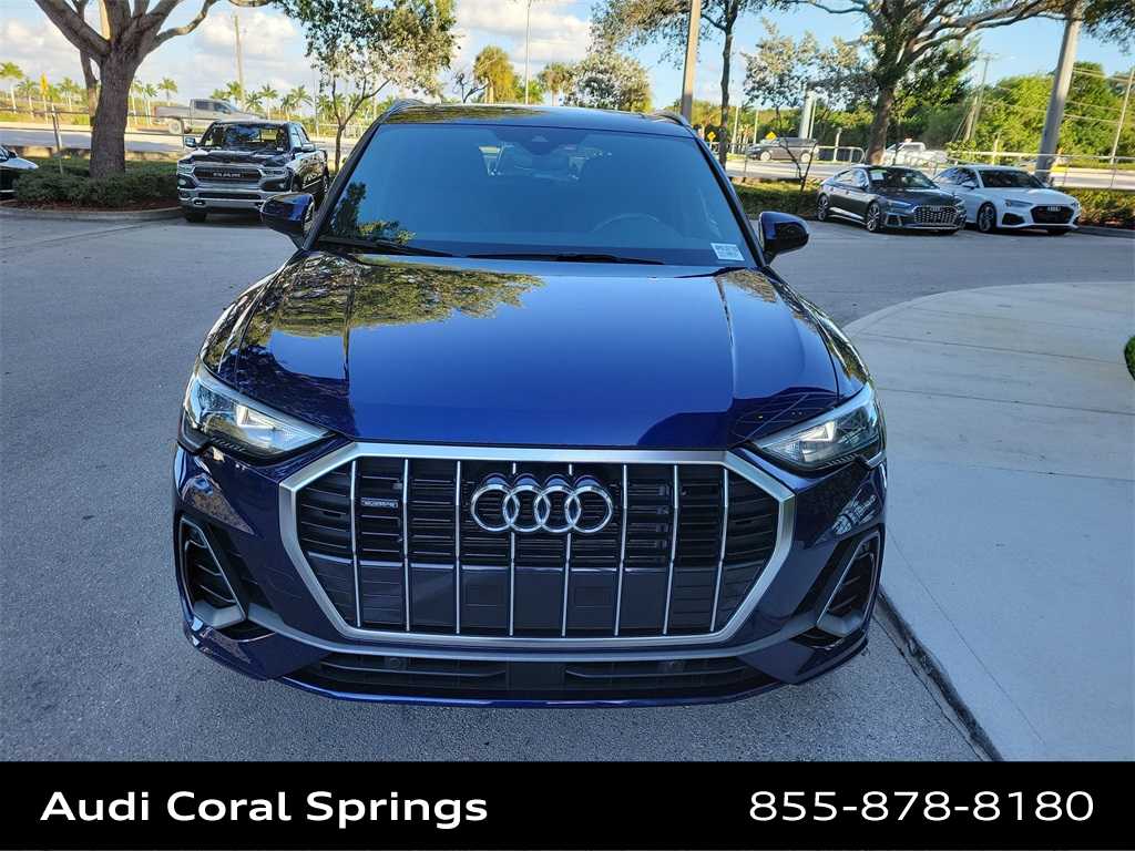 Thumbnail: 2022 Audi Q3 - 3