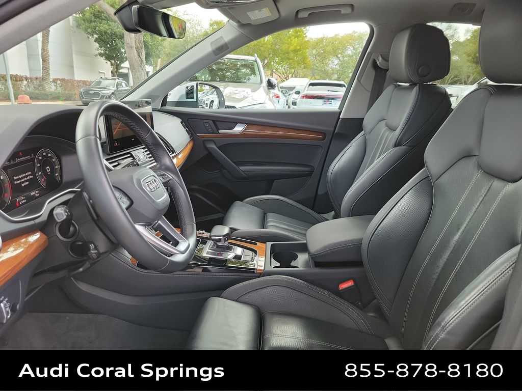 Thumbnail: 2023 Audi Q5 - 19