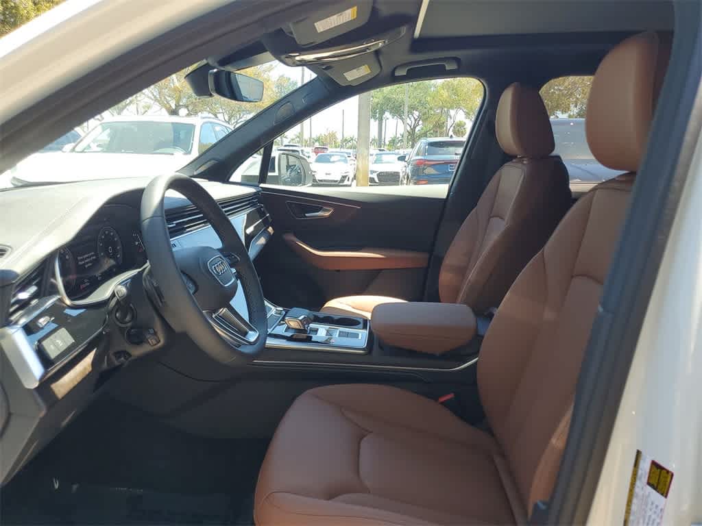 2025 Audi Q7 Premium Plus 19