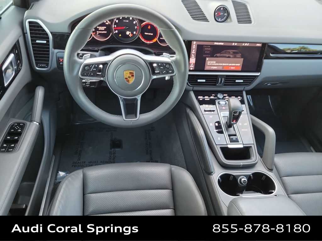 Thumbnail: 2021 Porsche Cayenne - 18