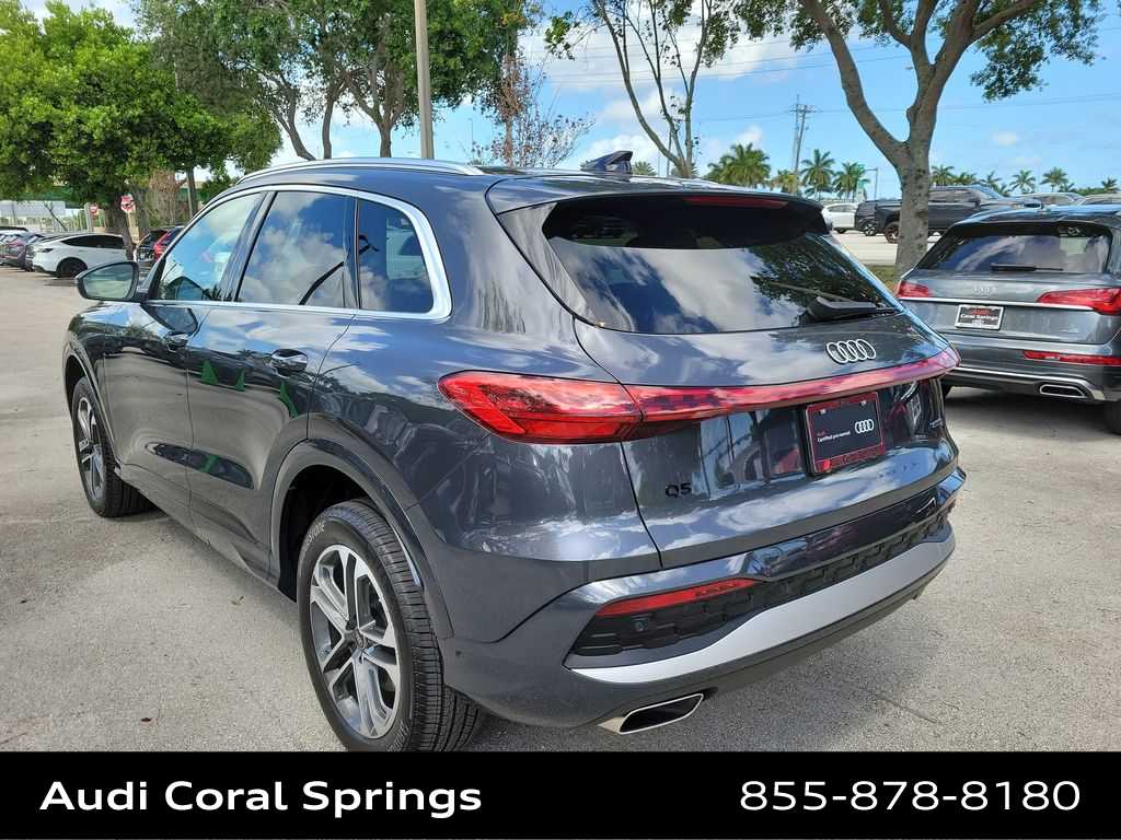 Thumbnail: 2025 Audi Q5 - 12