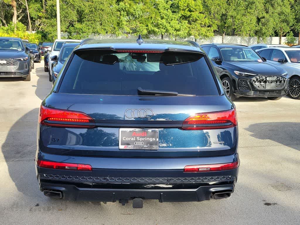 Thumbnail: 2026 Audi Q7 - 5