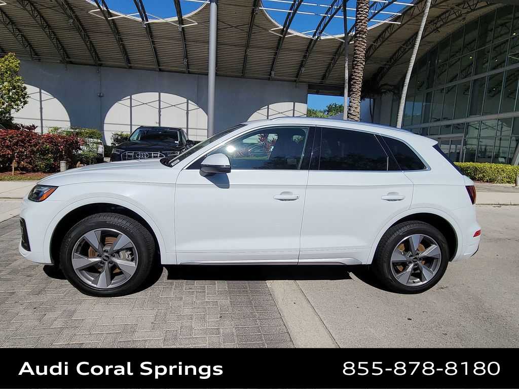Thumbnail: 2023 Audi Q5 - 5