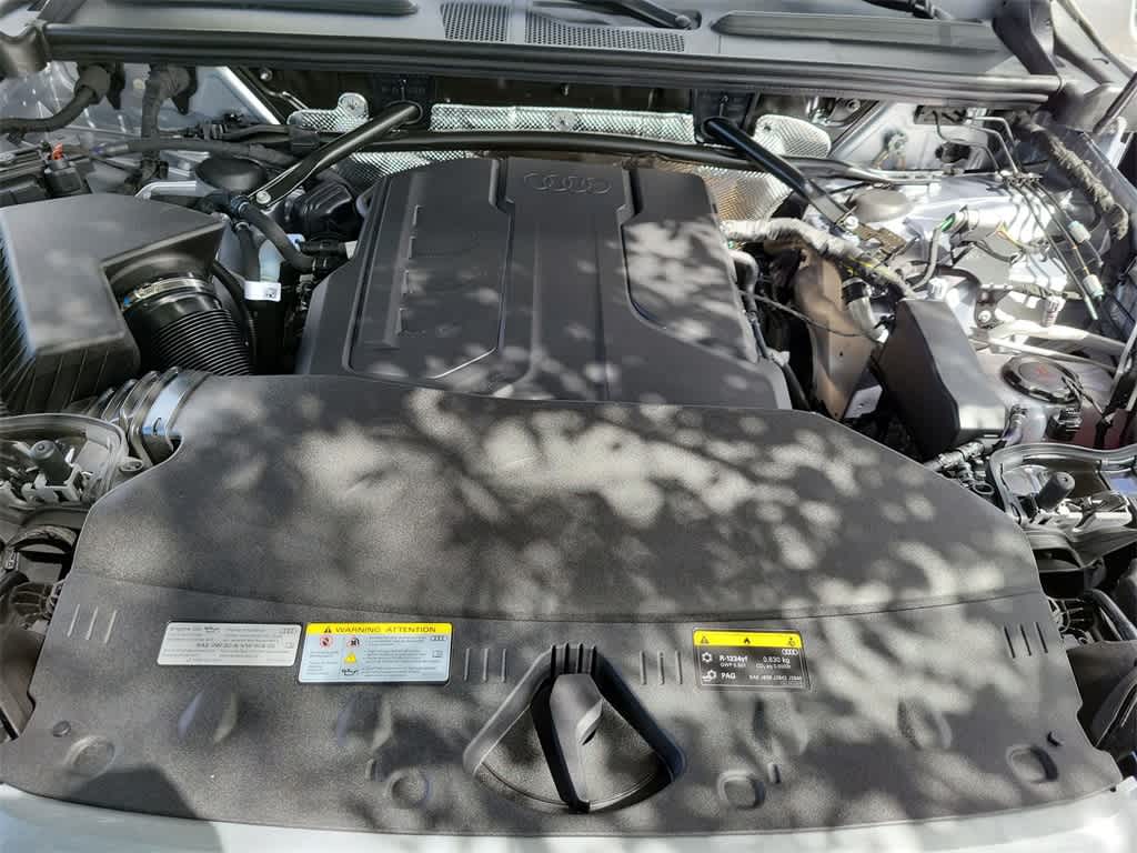 Thumbnail: 2025 Audi Q5 - 9