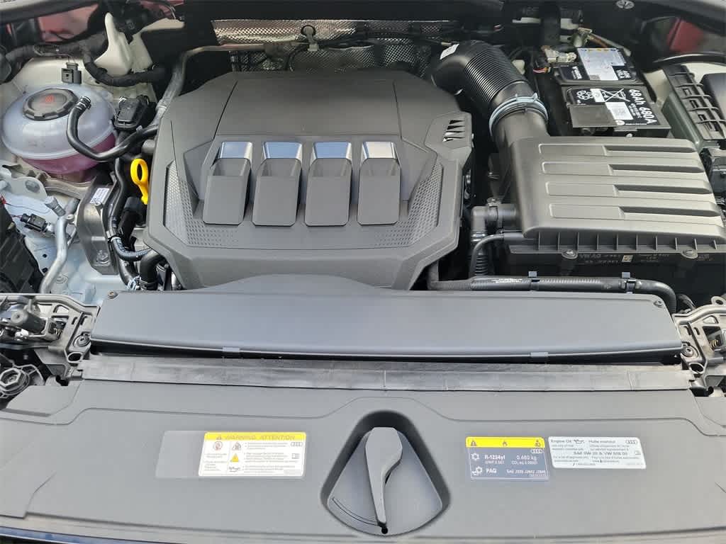 Thumbnail: 2025 Audi Q3 - 9