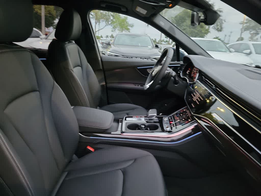 Thumbnail: 2026 Audi Q7 - 22