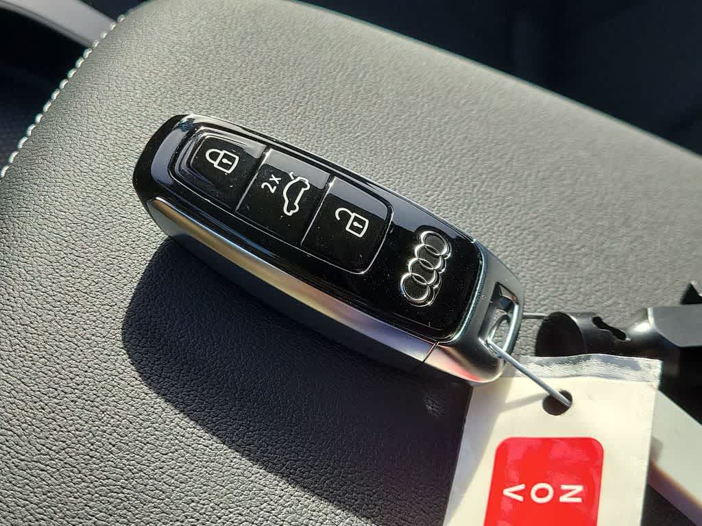 Thumbnail: 2026 Audi Q7 - 20