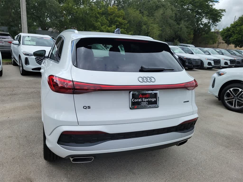 Thumbnail: 2025 Audi Q5 - 11