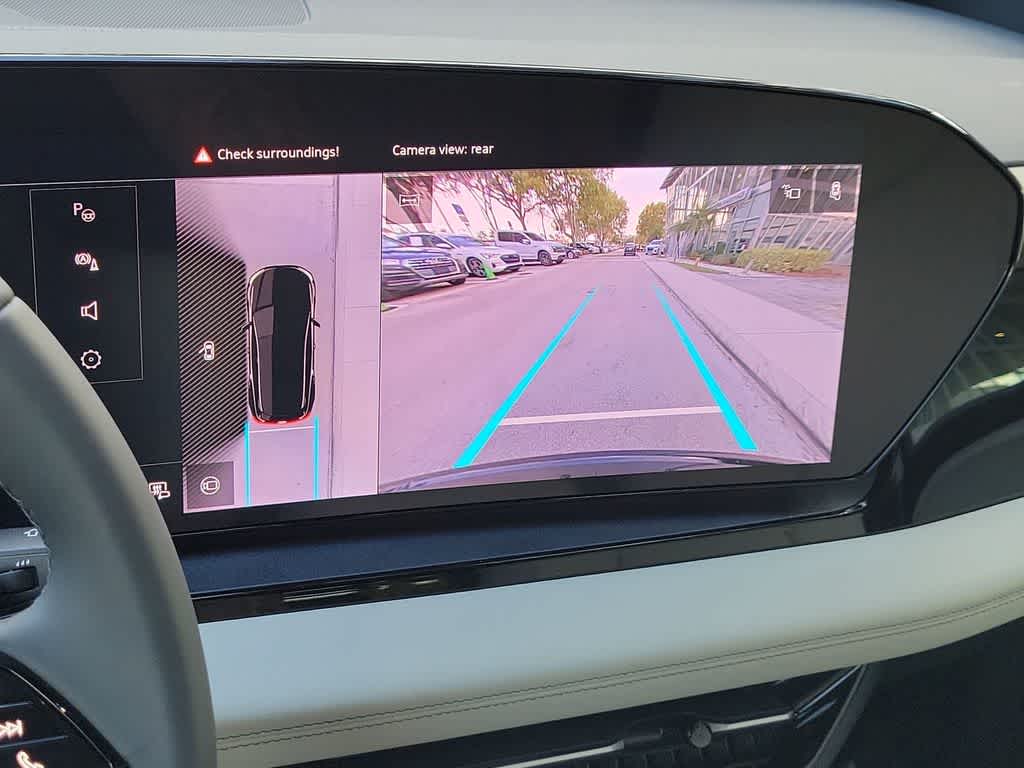 Thumbnail: 2025 Audi Q6 e-tron - 24