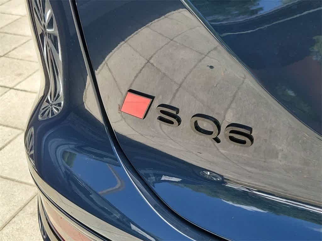 Thumbnail: 2025 Audi SQ6 e-tron - 7