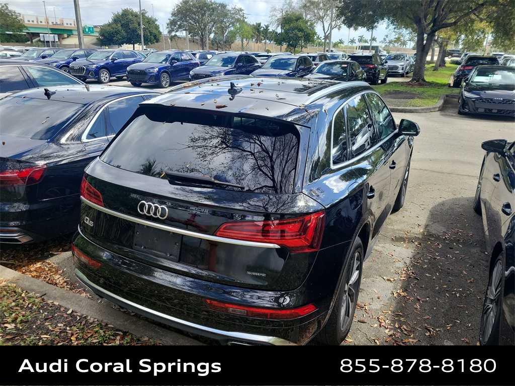 Thumbnail: 2023 Audi Q5 - 17