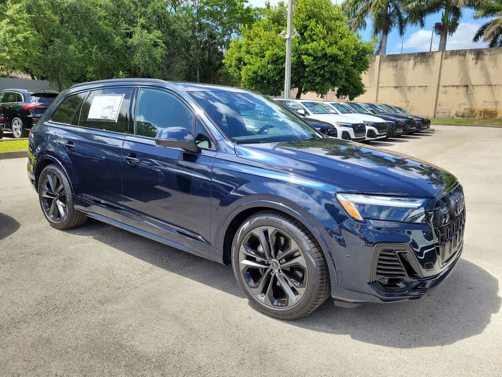 Thumbnail: 2026 Audi Q7 - 2