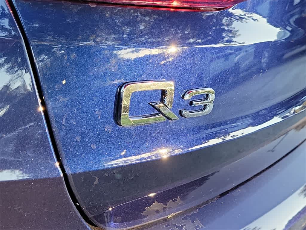 Thumbnail: 2025 Audi Q3 - 15
