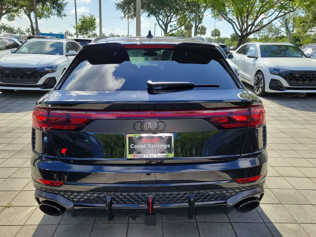 Thumbnail: 2026 Audi RS Q8 - 13