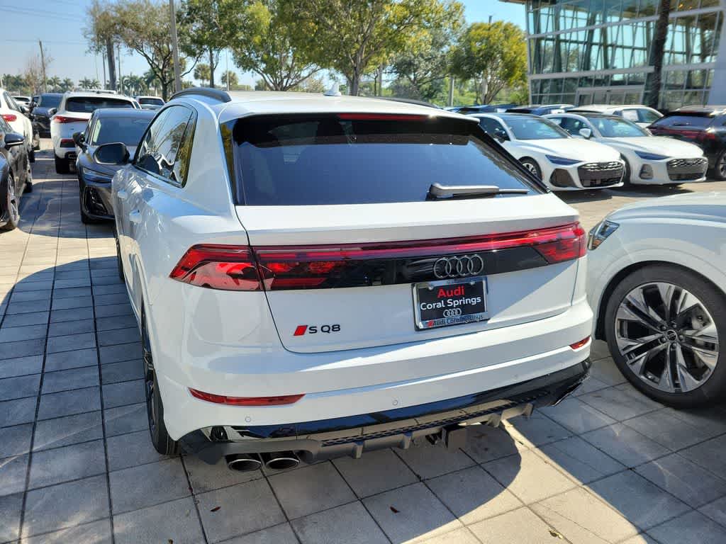 Thumbnail: 2026 Audi SQ8 - 6