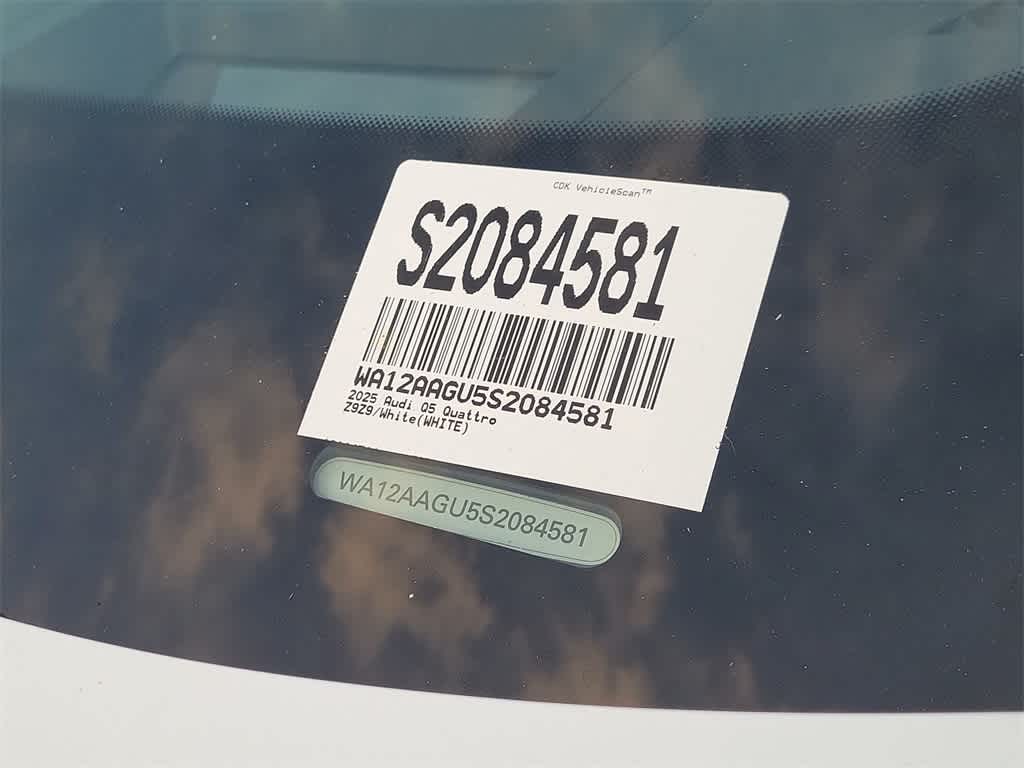 Thumbnail: 2025 Audi Q5 - 21