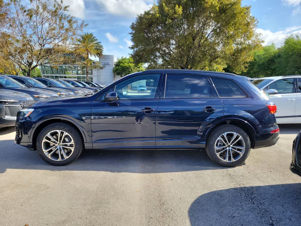 Thumbnail: 2026 Audi Q7 - 5