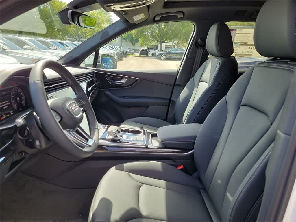 Thumbnail: 2026 Audi Q7 - 11