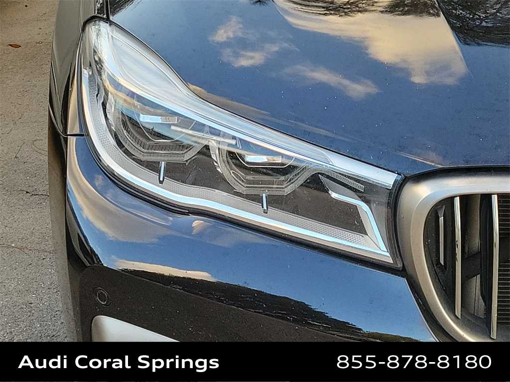 Thumbnail: 2018 BMW 7 Series - 17