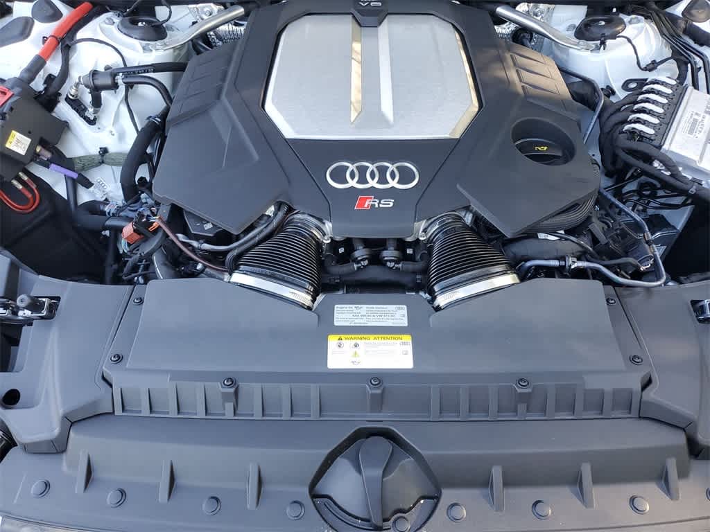 Thumbnail: 2025 Audi RS 6 - 17