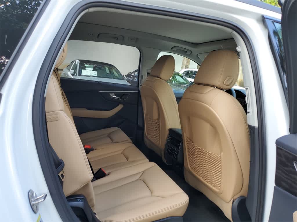 2025 Audi Q7 Premium Plus 21