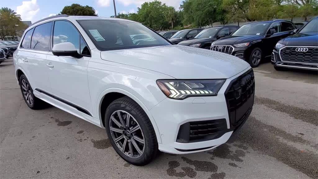 Thumbnail: 2023 Audi Q7 - 2