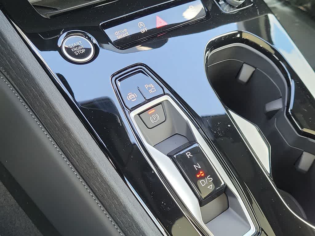 Thumbnail: 2026 Audi A5 - 25