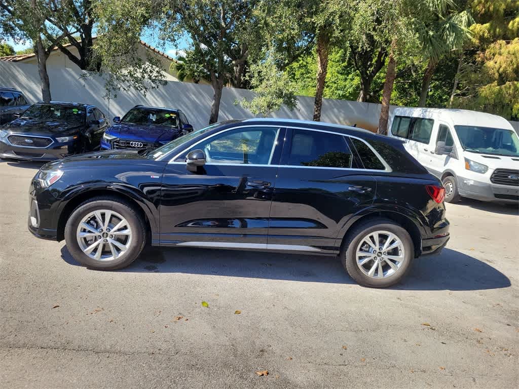 Thumbnail: 2025 Audi Q3 - 5