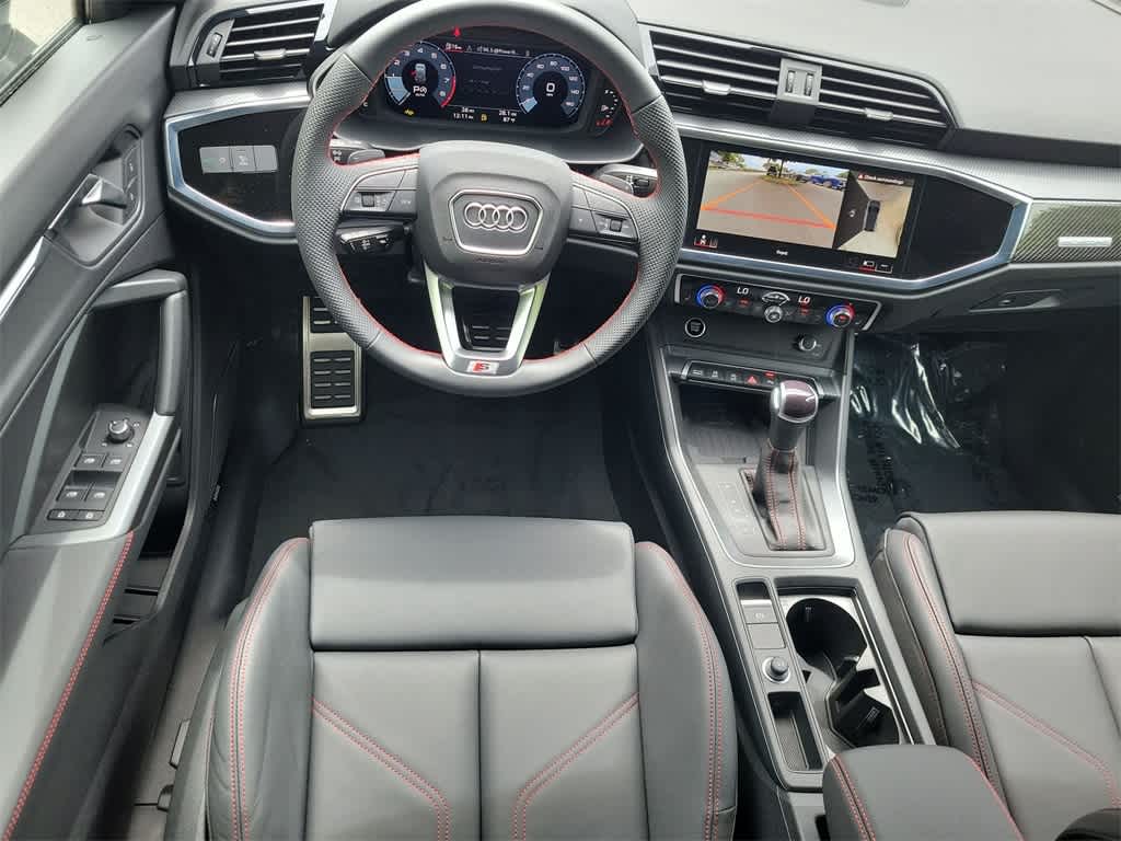 Thumbnail: 2025 Audi Q3 - 18