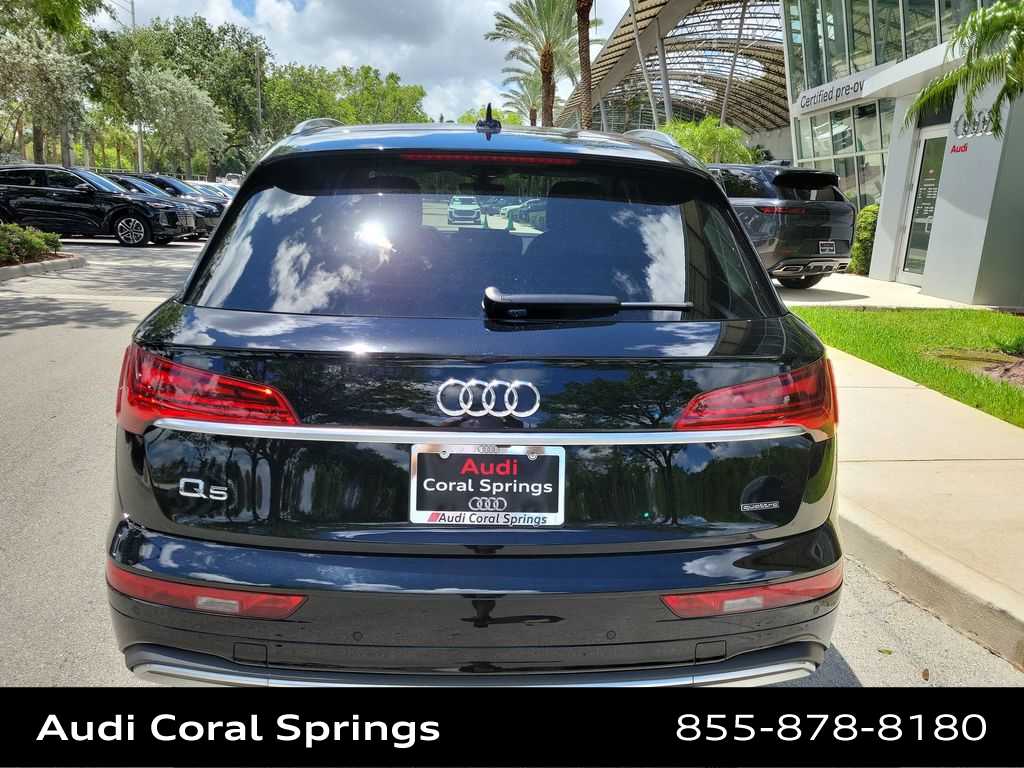 Thumbnail: 2023 Audi Q5 - 13