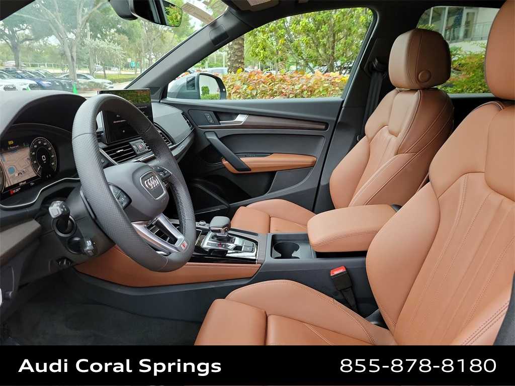 Thumbnail: 2025 Audi Q5 - 11