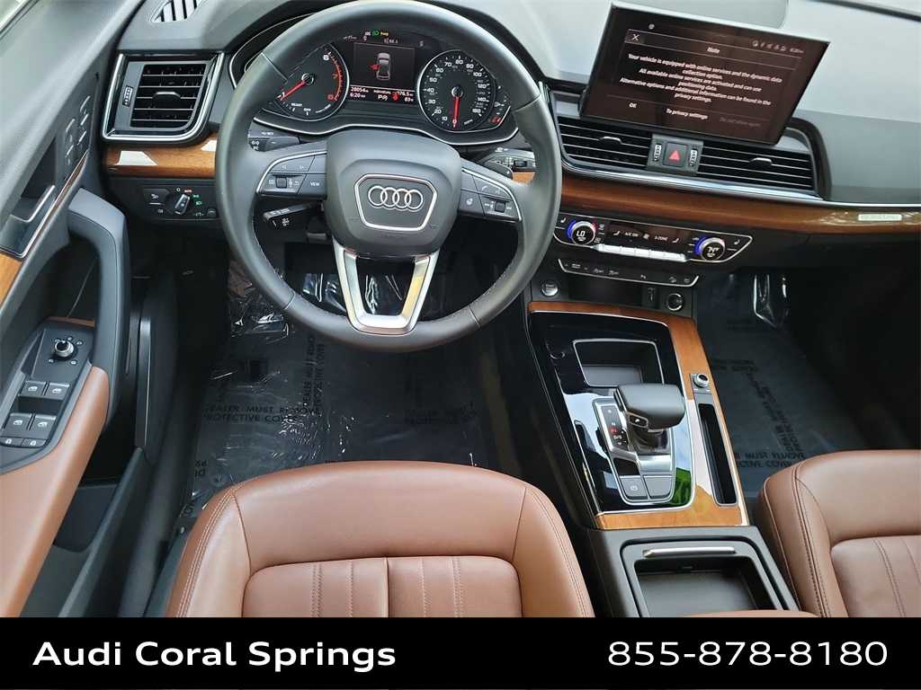 Thumbnail: 2022 Audi Q5 - 10