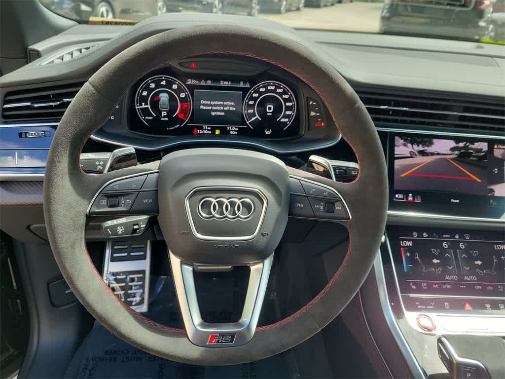 Thumbnail: 2026 Audi RS Q8 - 15