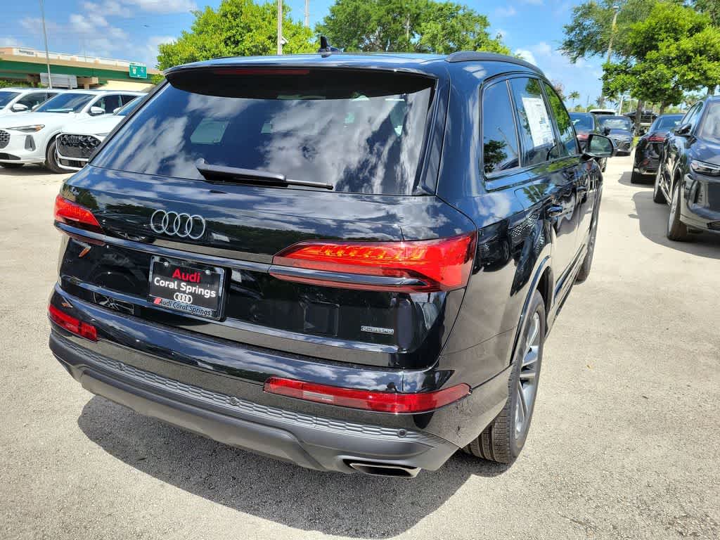 Thumbnail: 2026 Audi Q7 - 8