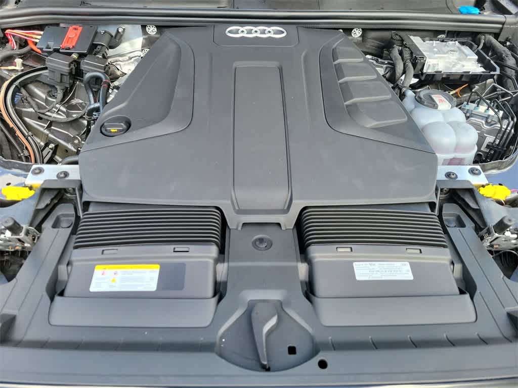 Thumbnail: 2026 Audi Q7 - 9