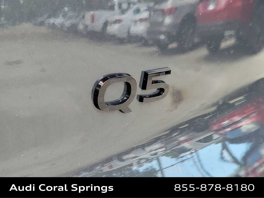 Thumbnail: 2025 Audi Q5 - 15