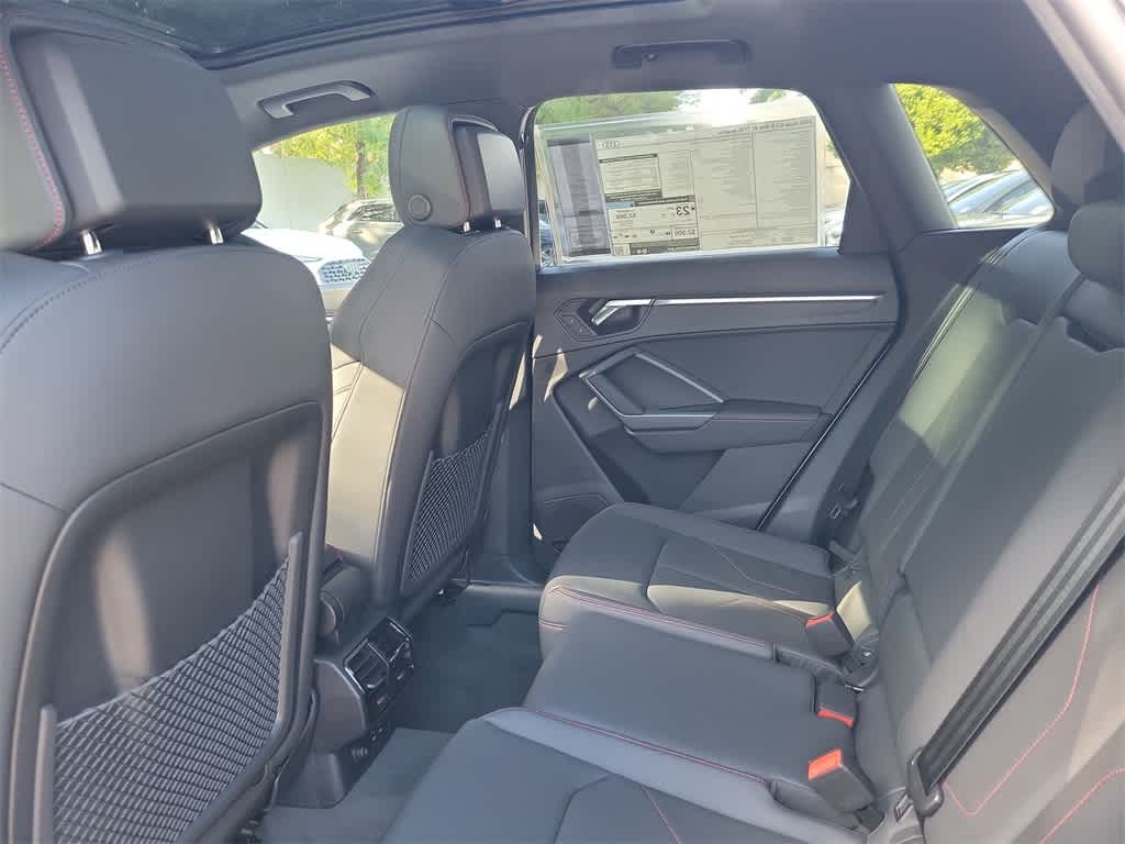 Thumbnail: 2025 Audi Q3 - 12