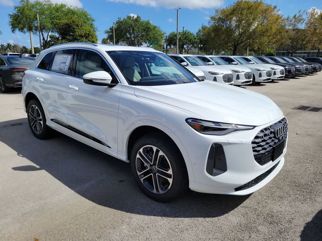 Thumbnail: 2025 Audi Q5 - 2