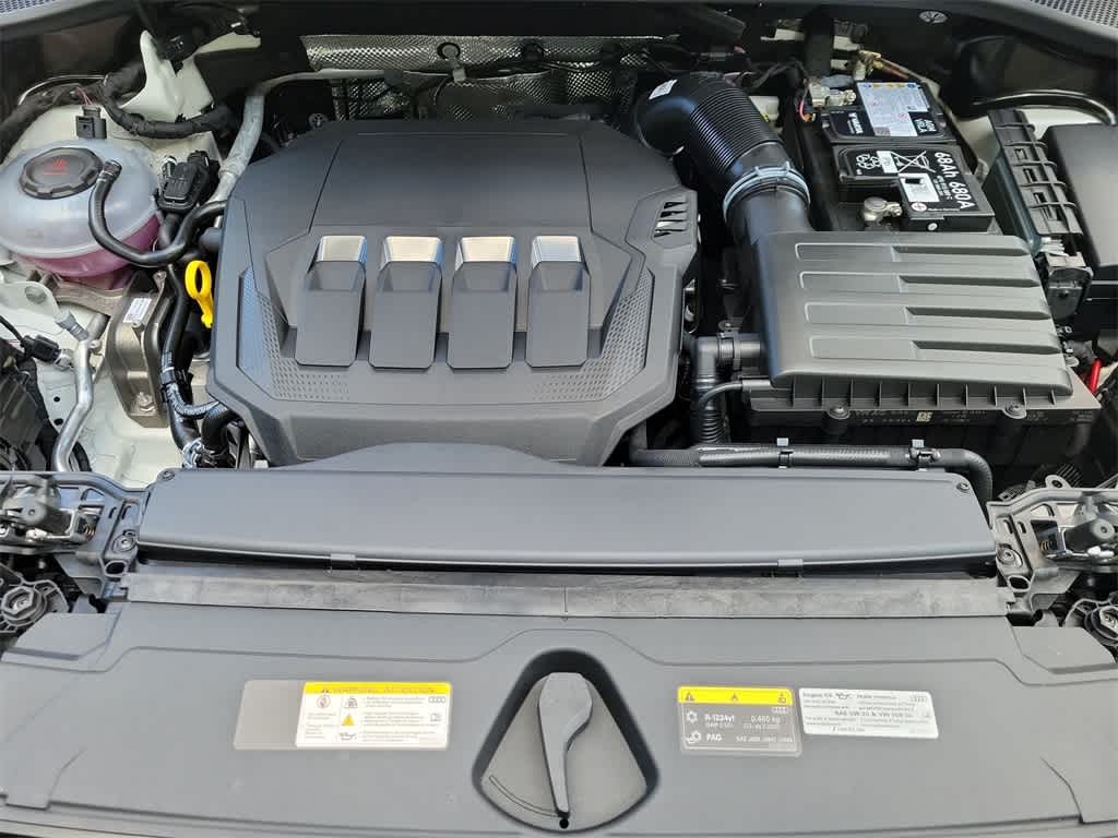 Thumbnail: 2025 Audi Q3 - 9